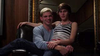 Hiddencam European twink anal sex and cumshot DonkParty - 1